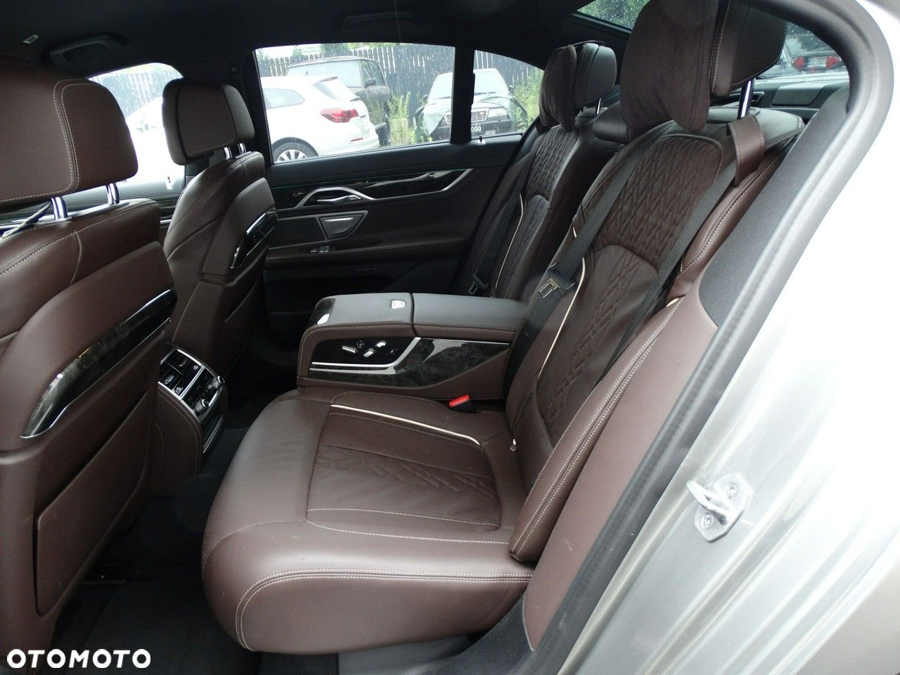 BMW Seria 7 - 20