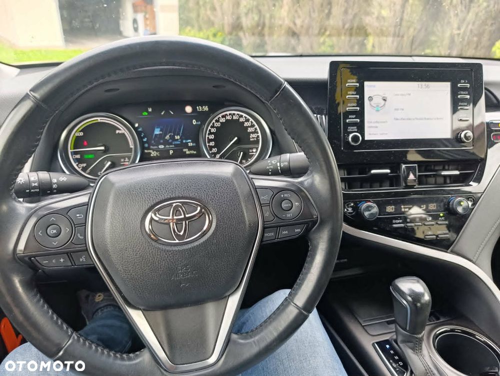 Toyota Camry 2.5 Hybrid Executive CVT - 7