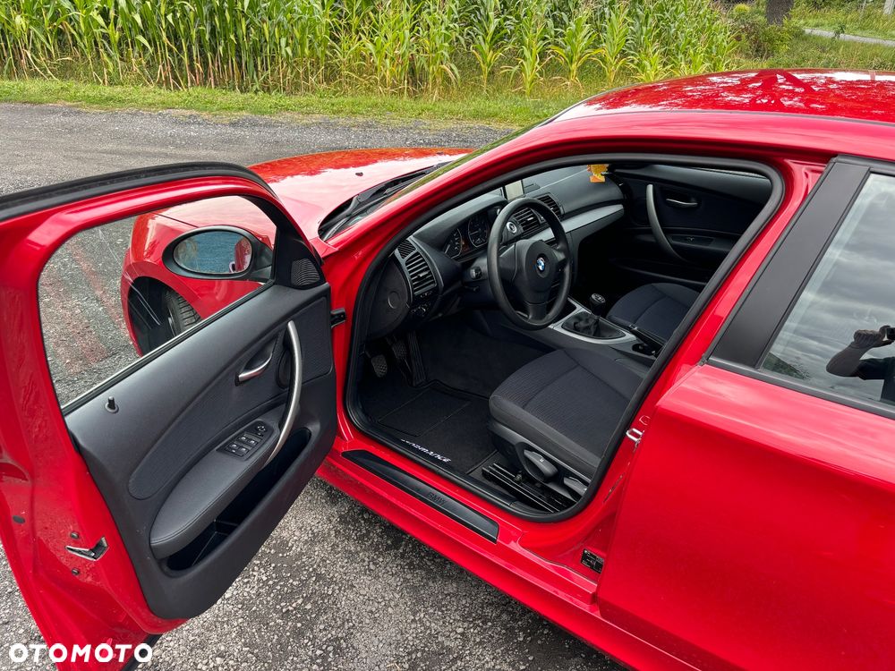 BMW Seria 1 118d - 5