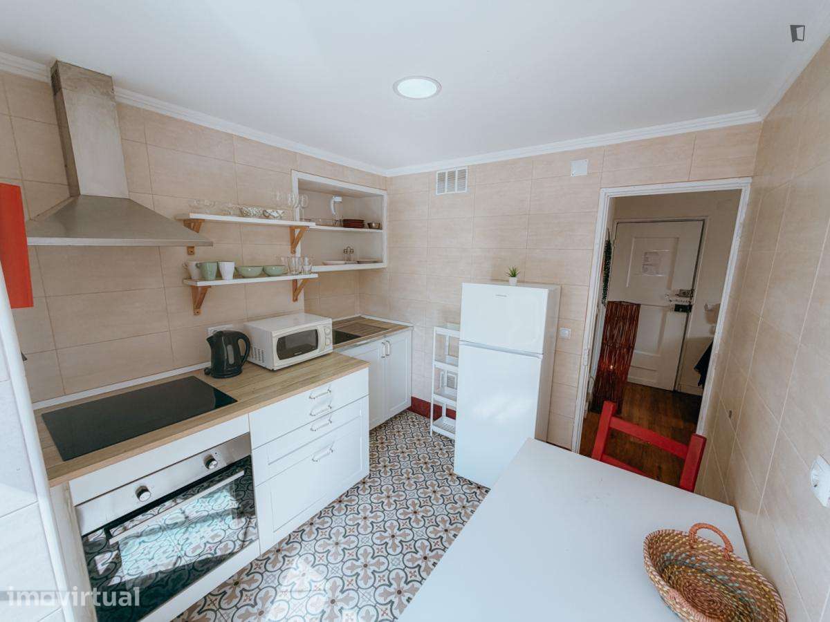 Apartamento com 2 quartos - localizado em Setubal - Grande imagem: 2/19