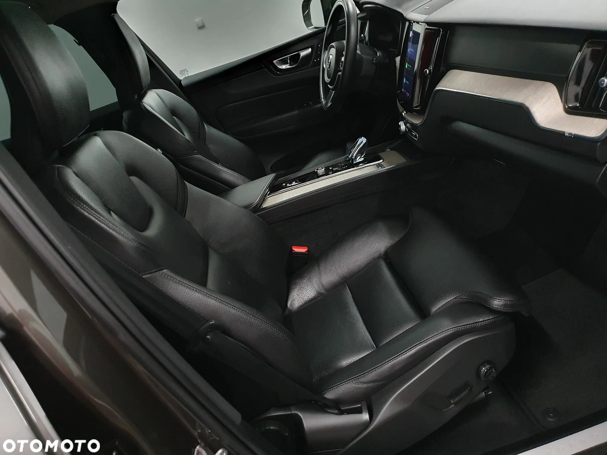 Volvo XC 60 B4 D Geartronic Inscription - 17
