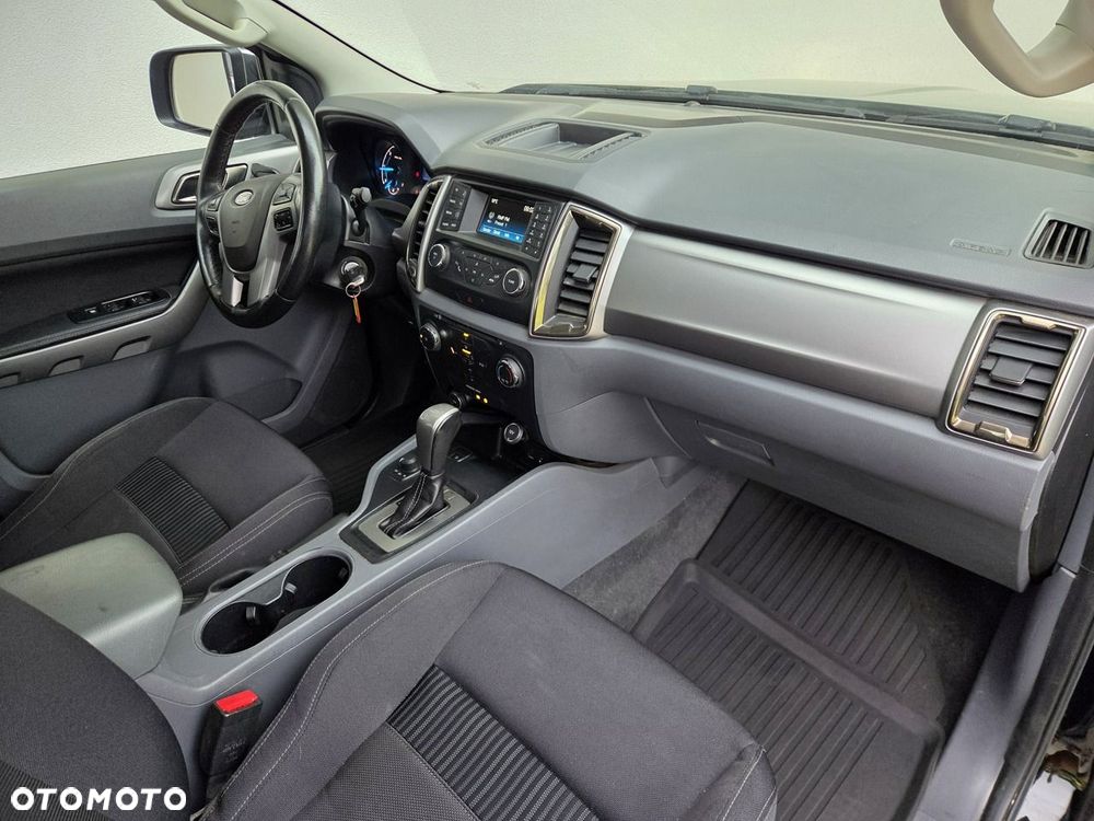 Ford Ranger - 10
