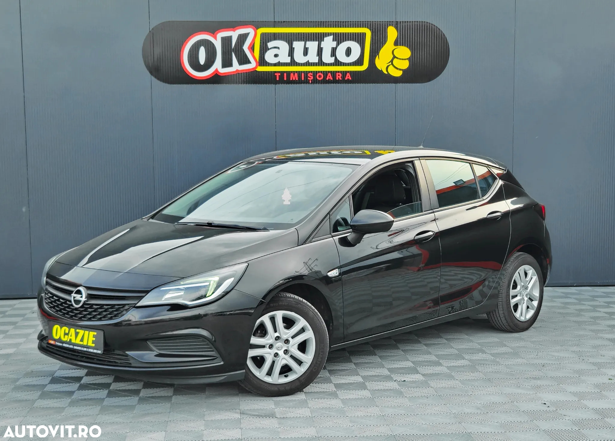 Opel Astra - 2