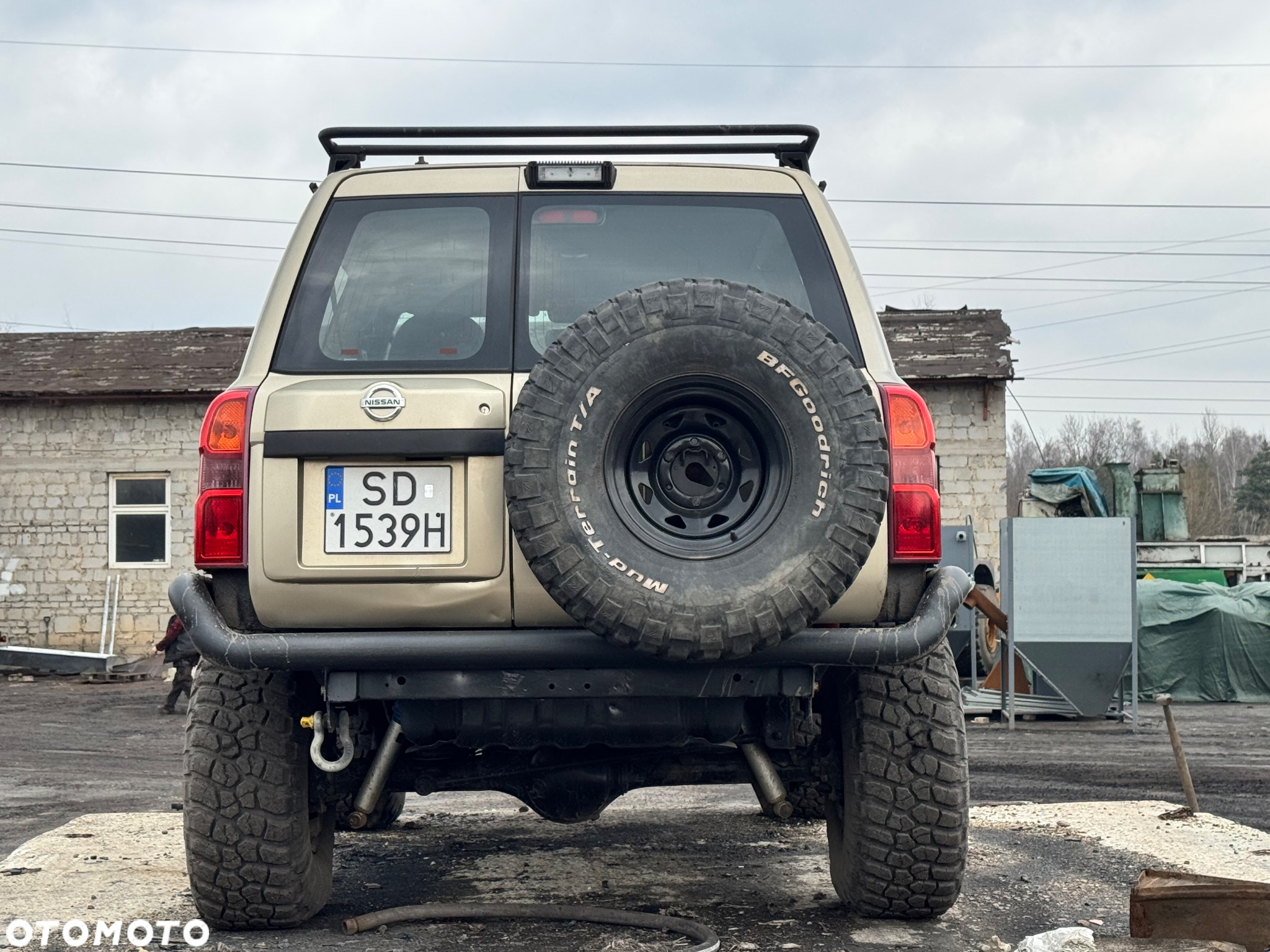 Nissan Patrol - 13