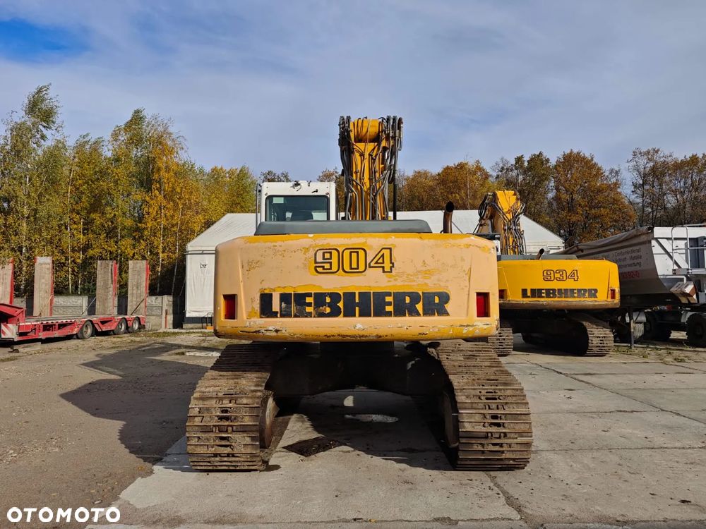 Liebherr R904C - 6