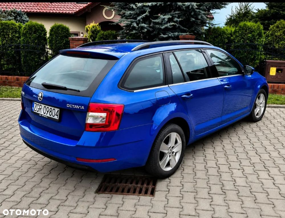 Skoda Octavia 1.6 TDI SCR Ambition - 4
