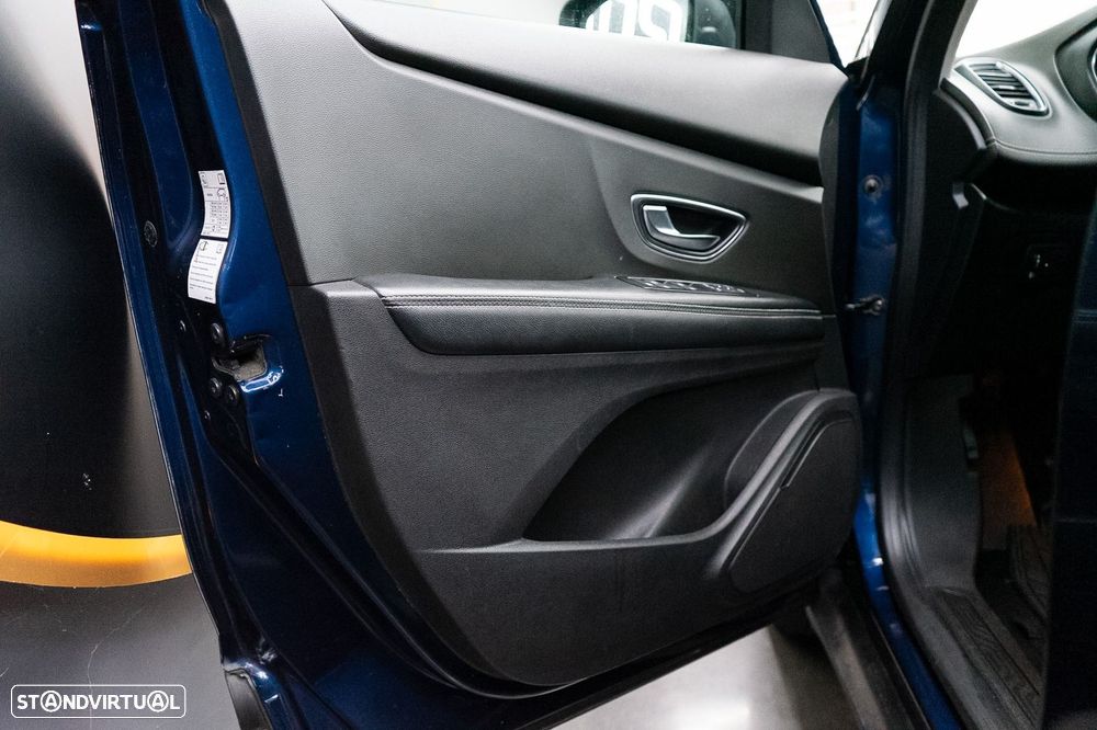 Renault Grand Scénic 1.5 dCi Dynamique S 7L - 21