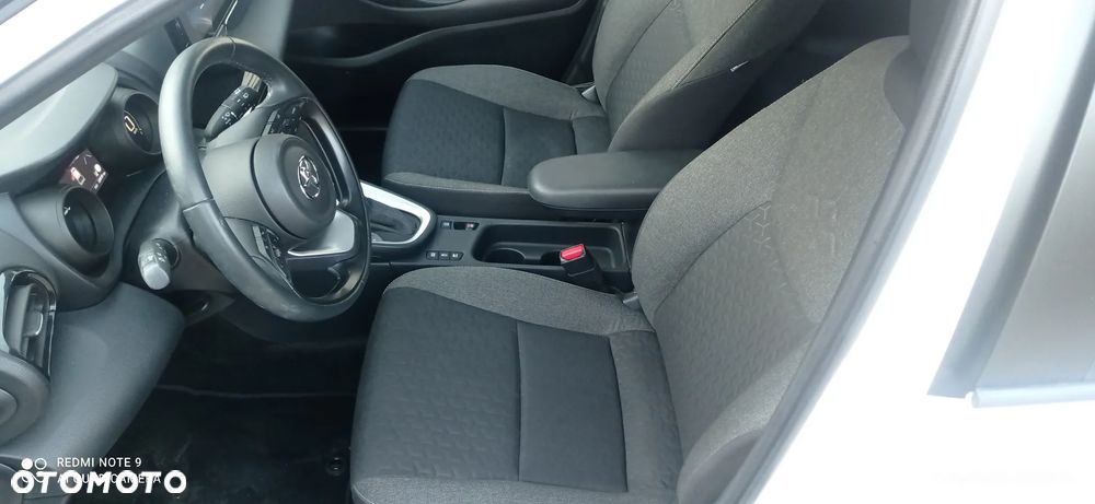 Toyota Yaris 1.5 VVT-iE Style - 6