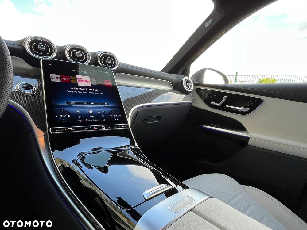 Mercedes-Benz GLC 220 d mHEV 4-Matic AMG Line - 16
