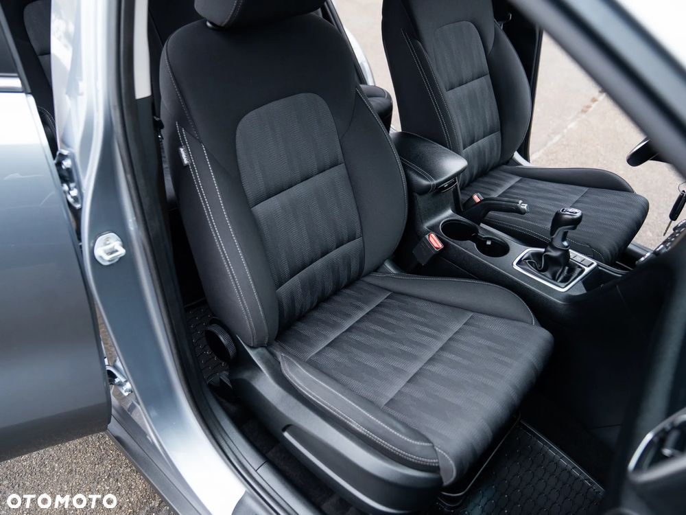 Kia Sportage 1.6 GDI 2WD Vision - 30