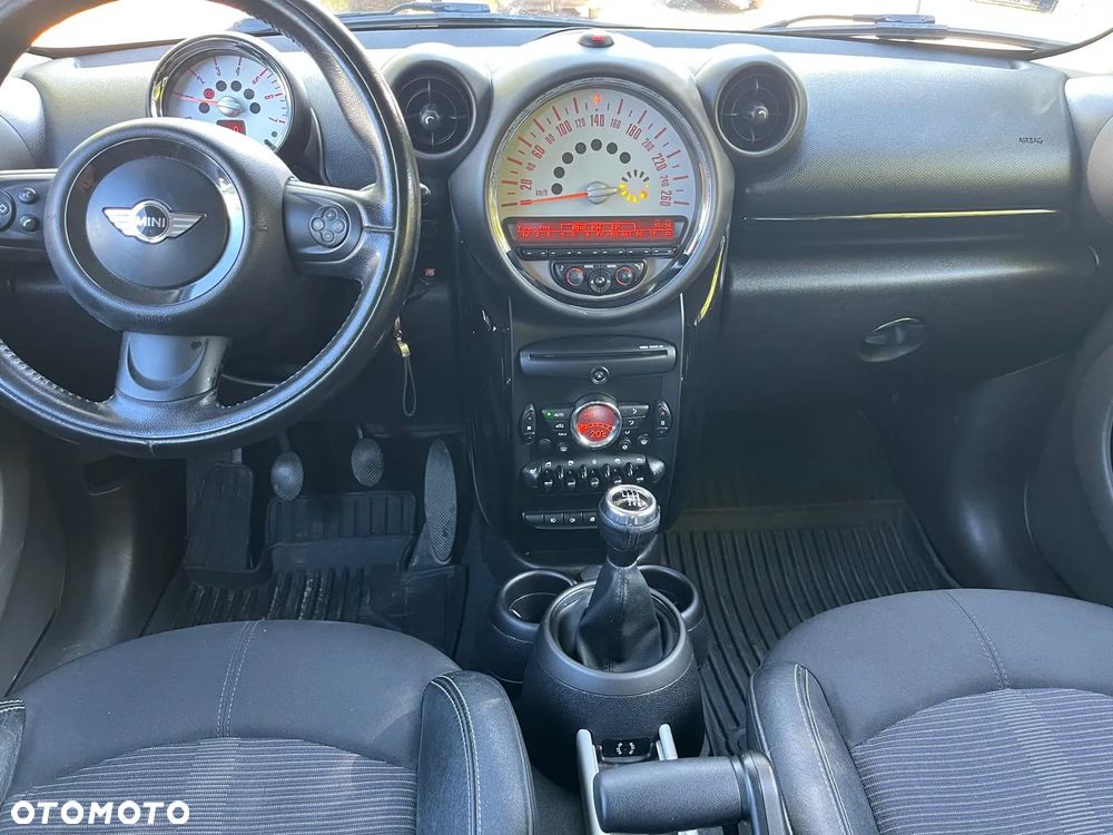 MINI Countryman Cooper D - 18