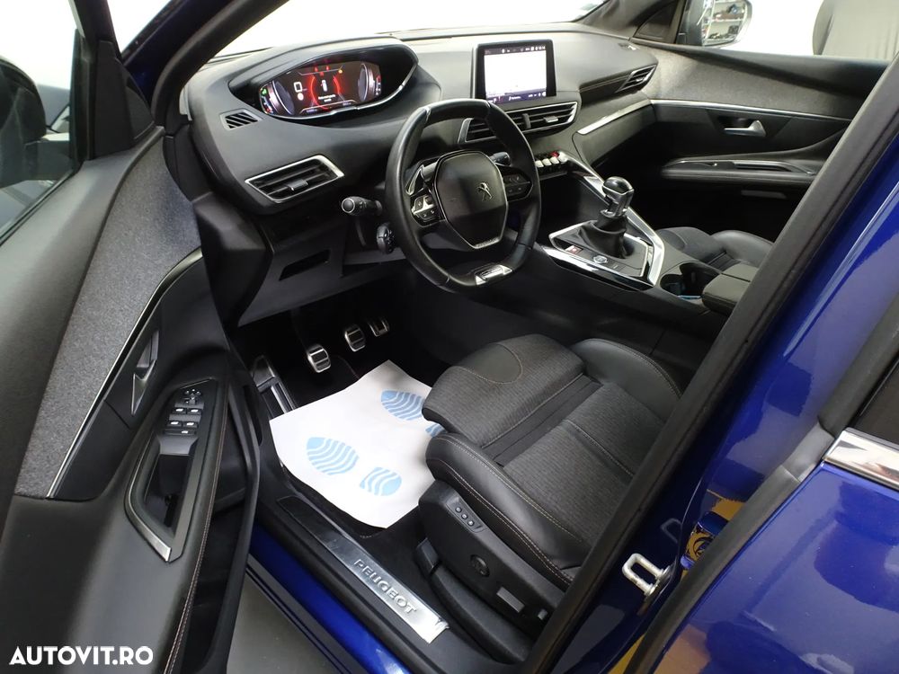 Peugeot 3008 1.2 PureTech Turbo S&S GT-Line - 10
