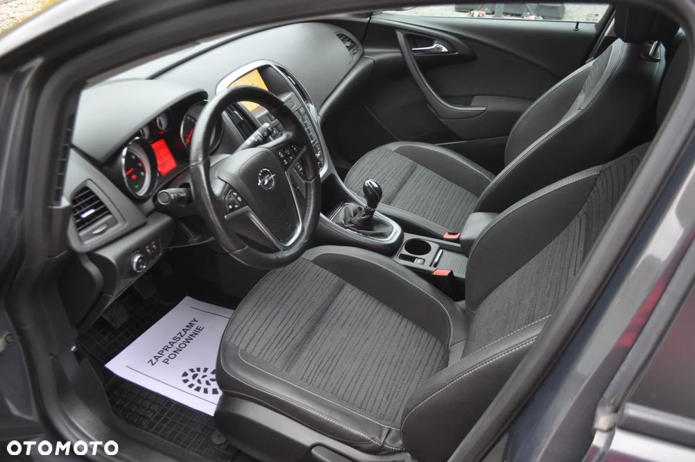 Opel Astra 1.4 Turbo Cosmo - 20