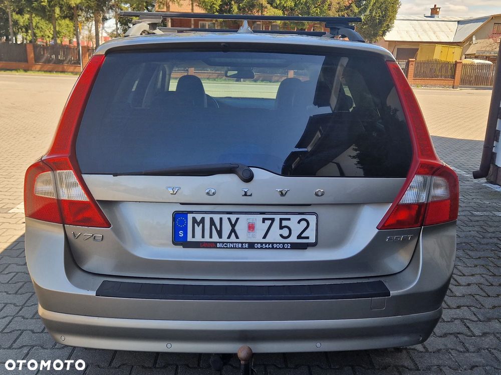 Volvo V70 2.5T Summum - 26