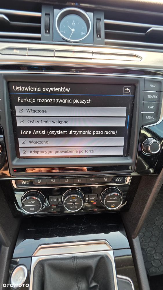 Volkswagen Passat 2.0 TDI BMT Highline - 19