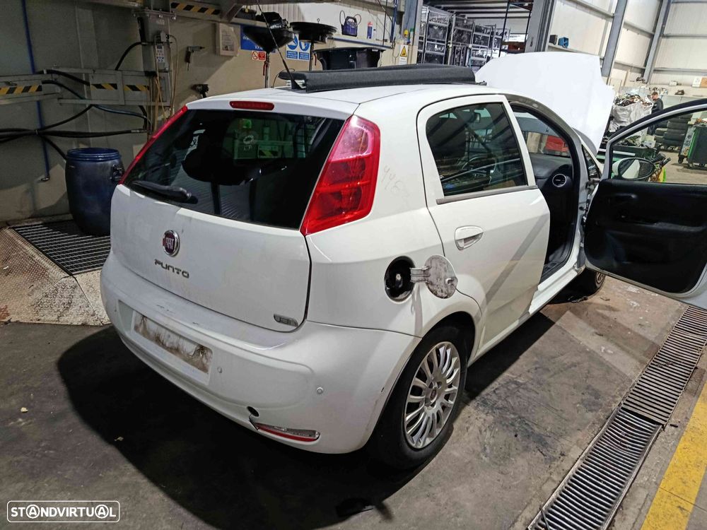Carro MOT: 199B4000 FIAT GRAND PUNTO 2017 1.3D Multijet 84CV 5P BRANCO DIESEL - 3