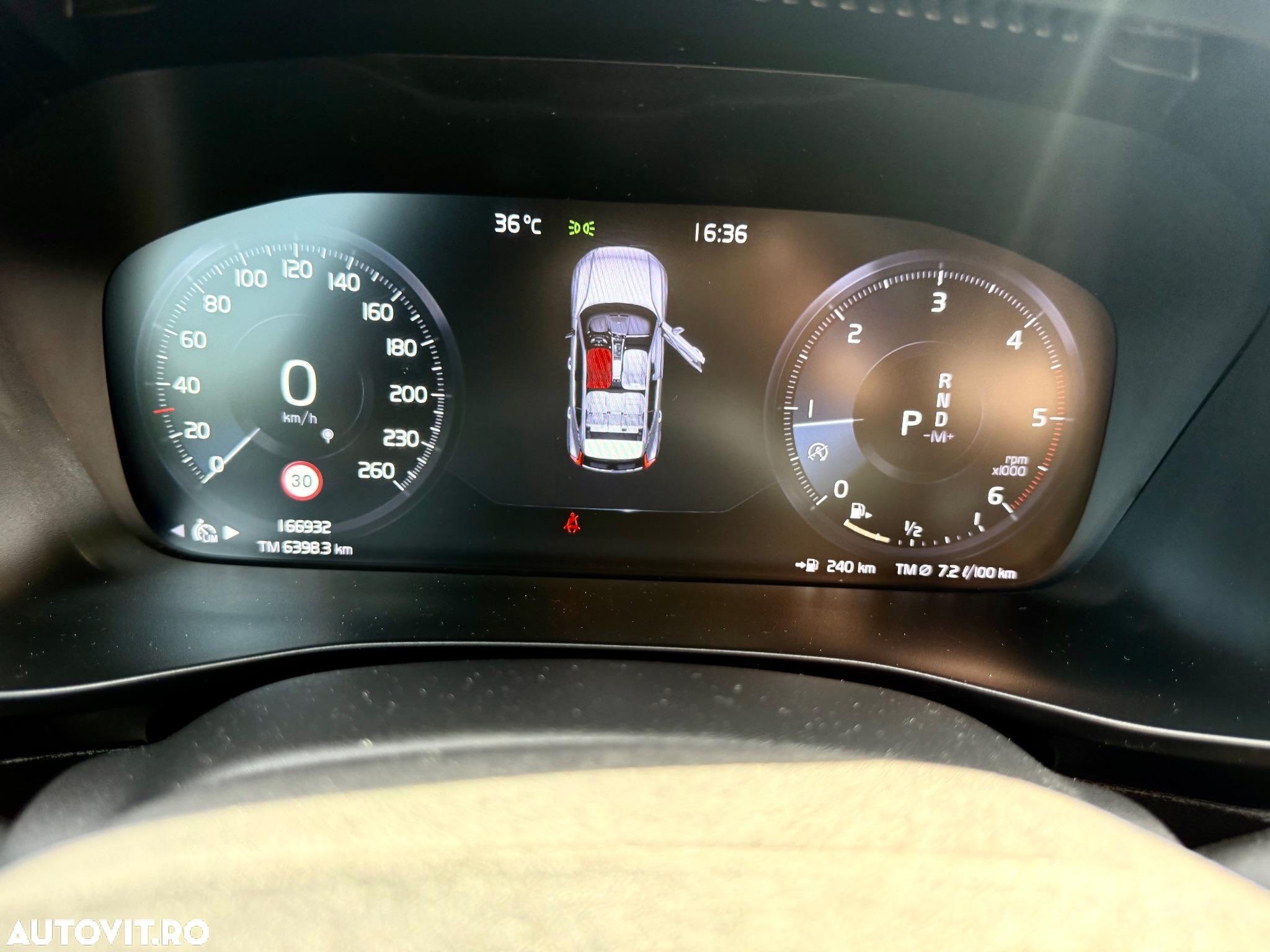 Volvo XC 40 D3 R-Design - 17