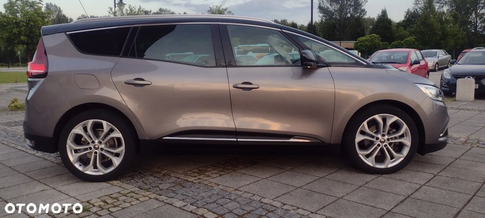 Renault Scenic - 5