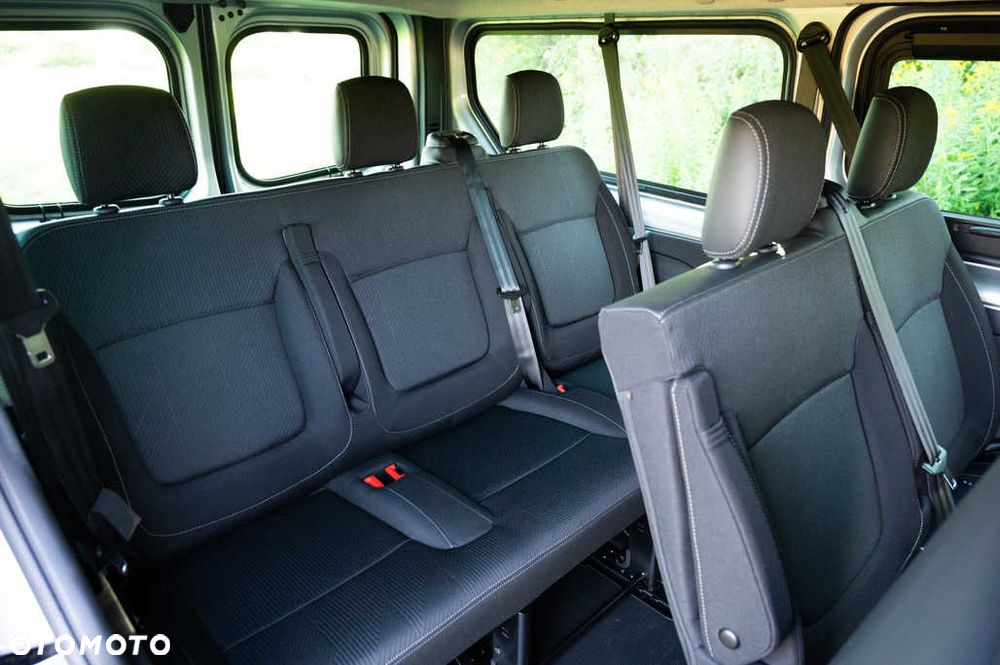 Renault Trafic - 16