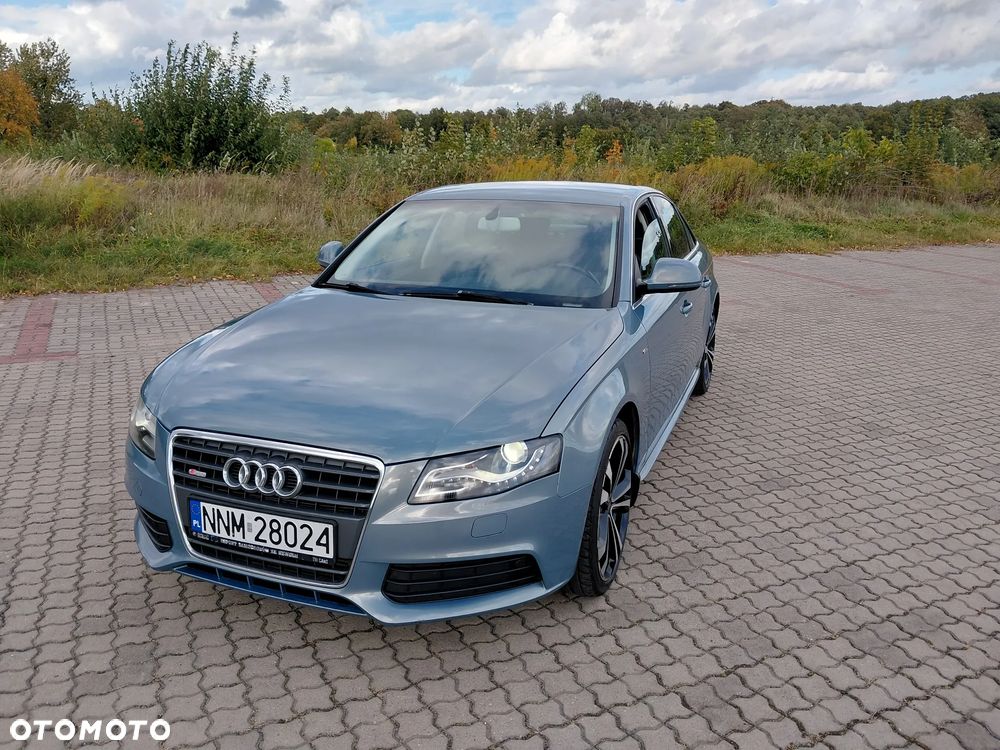 Audi A4 Limousine
