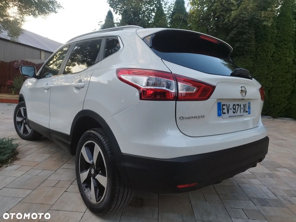 Nissan Qashqai - 12