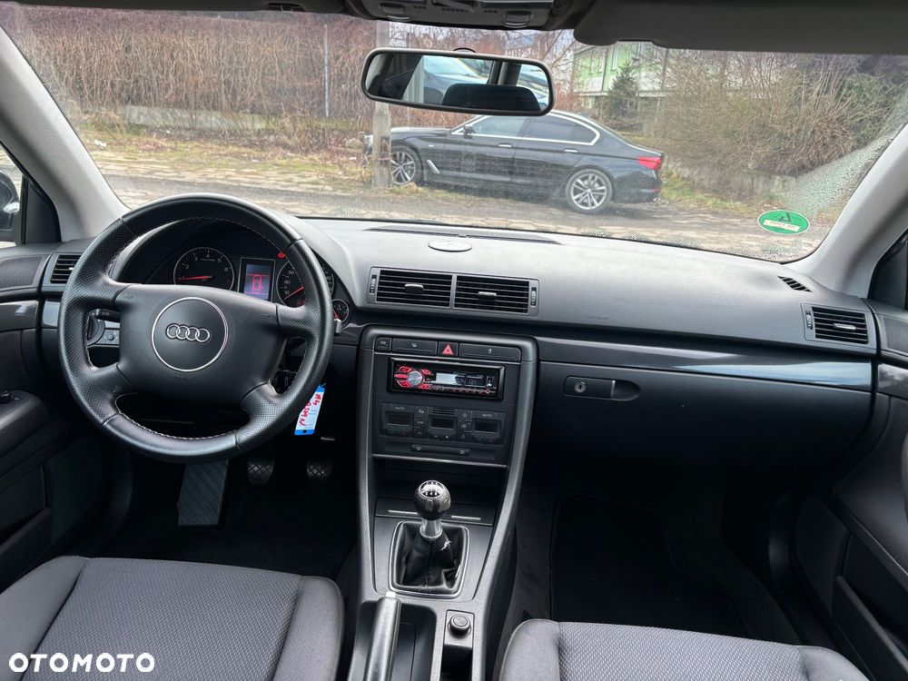 Audi A4 Avant 1.6 - 11