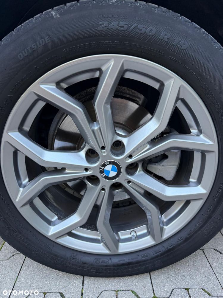 BMW X3 xDrive20d Luxury Line - 23