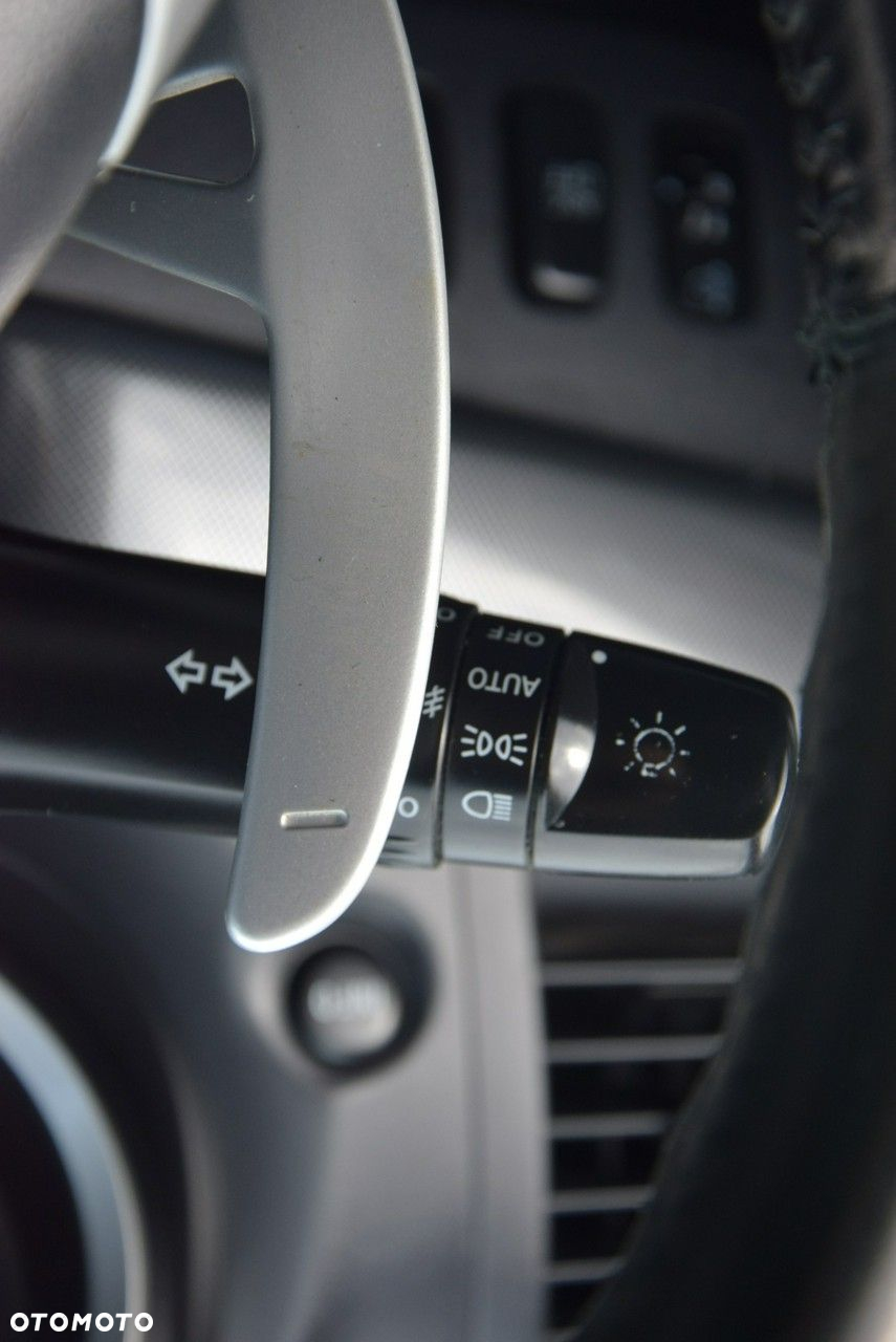 Mitsubishi Lancer 1.8 CVT Intense - 30