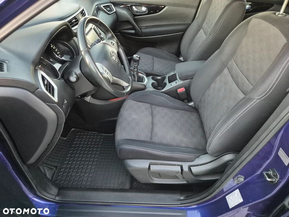 Nissan Qashqai - 10