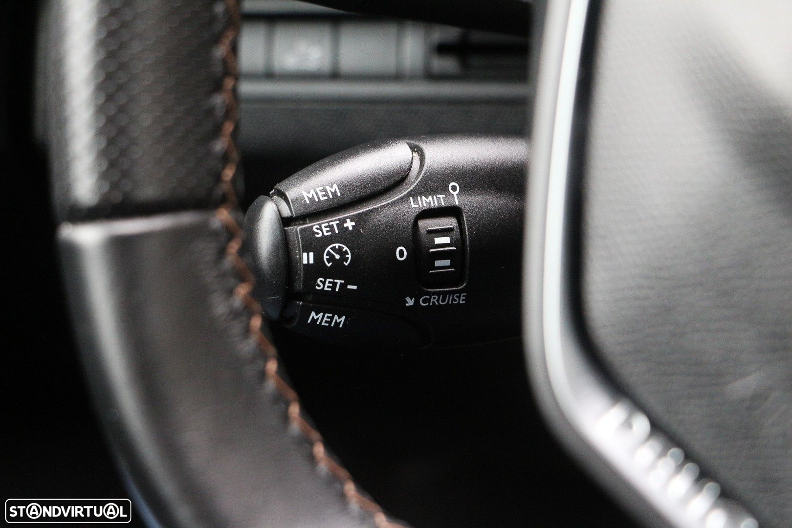 Peugeot 3008 1.5 BlueHDi GT Line - 31