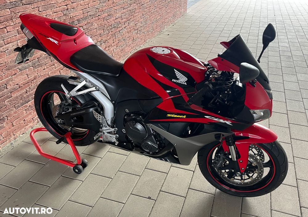 Honda CBR 600RR - 3