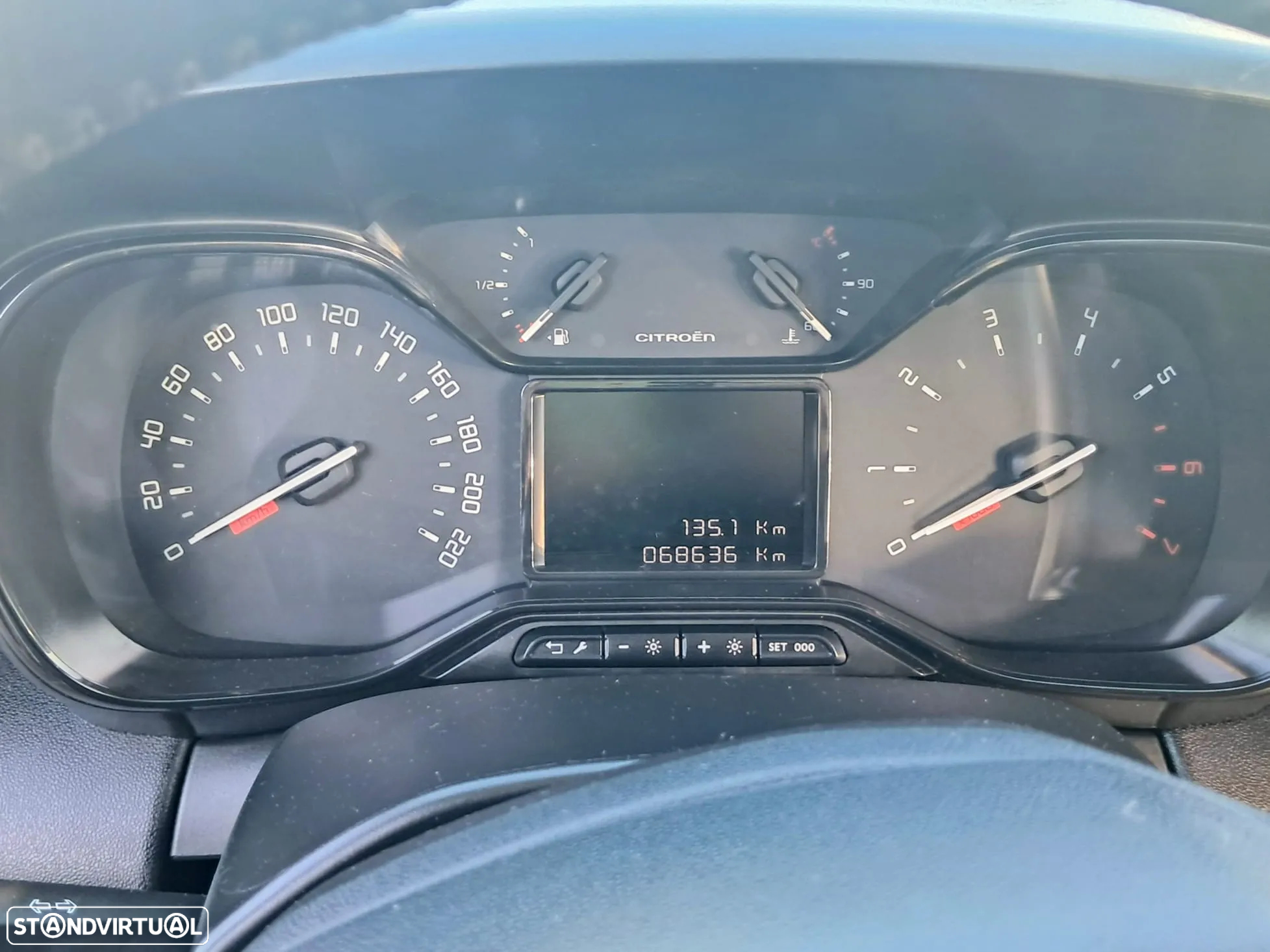 Citroën C3 Aircross BlueHDI 110 Stop & Start C-SERIES - 9