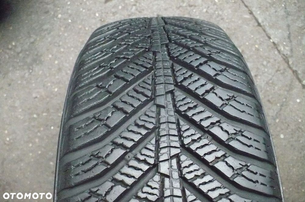 KUMHO Solus 4S HA31 185/65R14 7,1mm 2022 - 1
