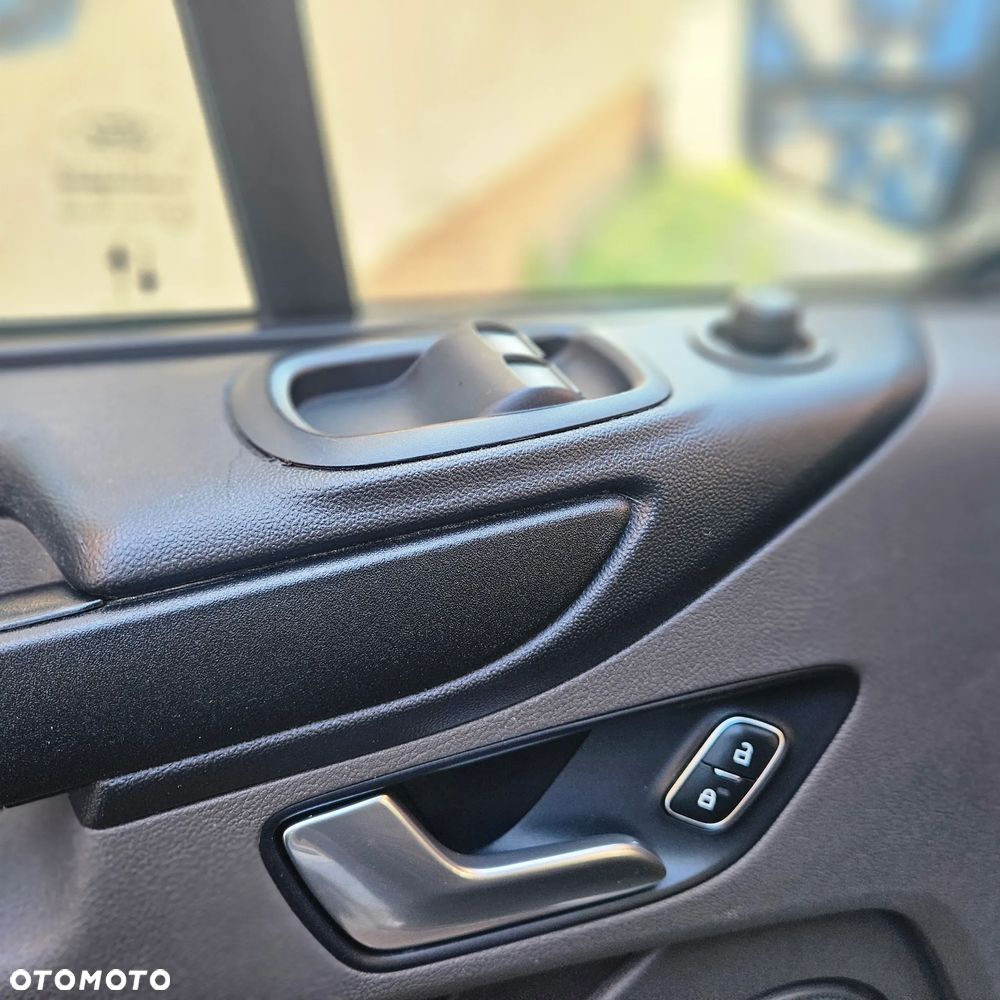 Ford Transit Custom - 28