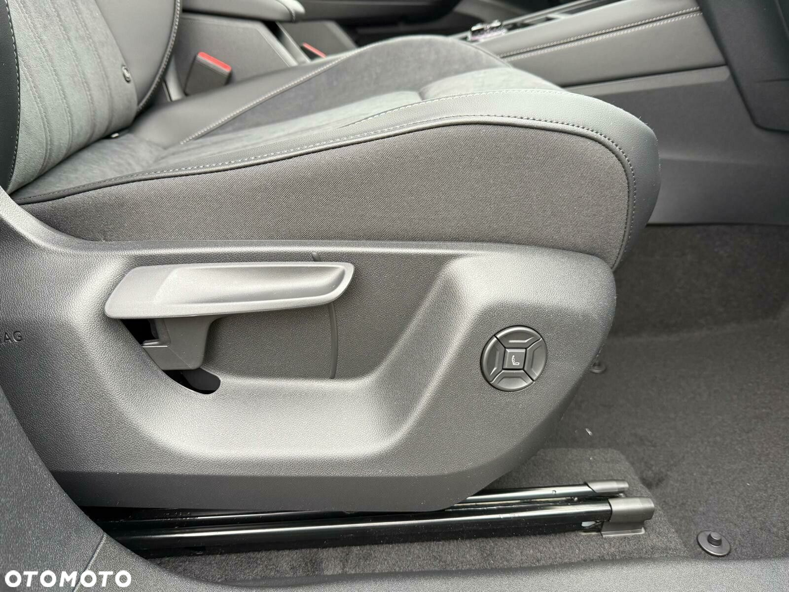 Volkswagen Tiguan - 15