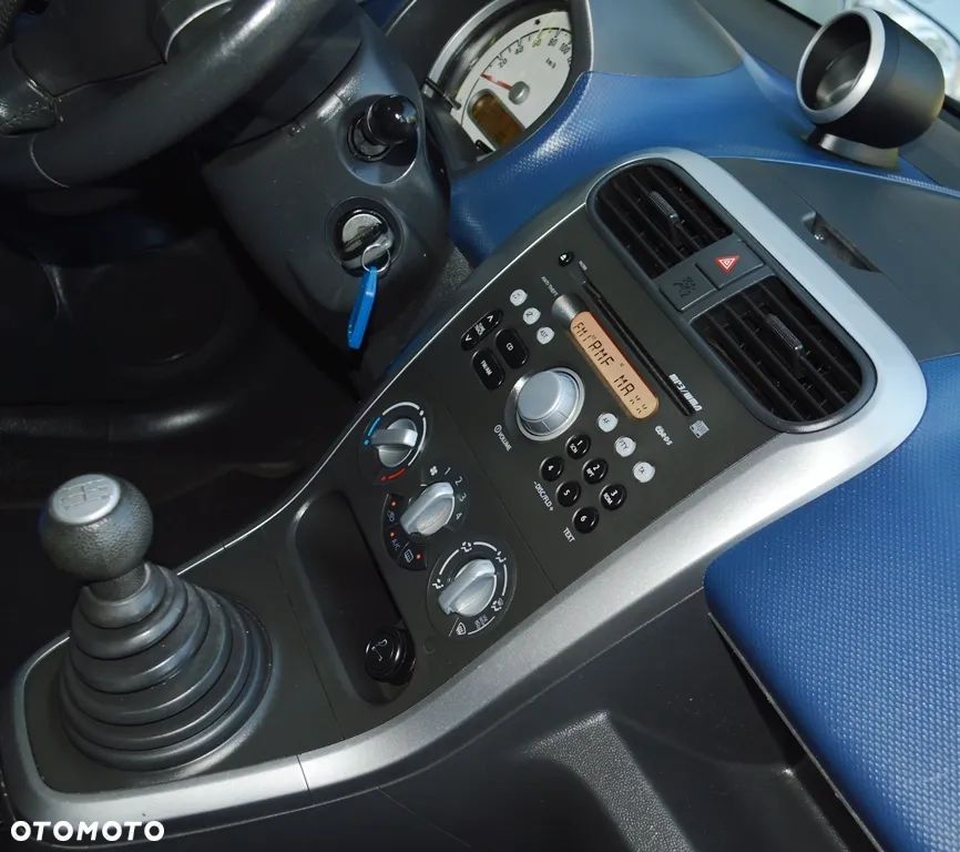 Opel Agila 1.2 Enjoy - 36