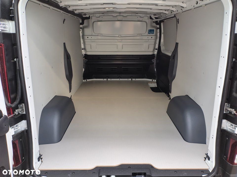Nissan Primastar - 9