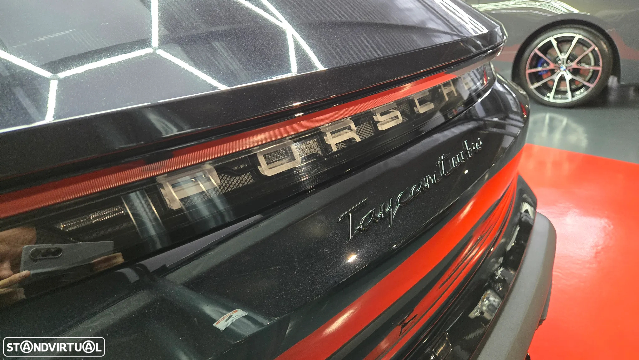 Porsche Taycan Cross Turismo Turbo - 27