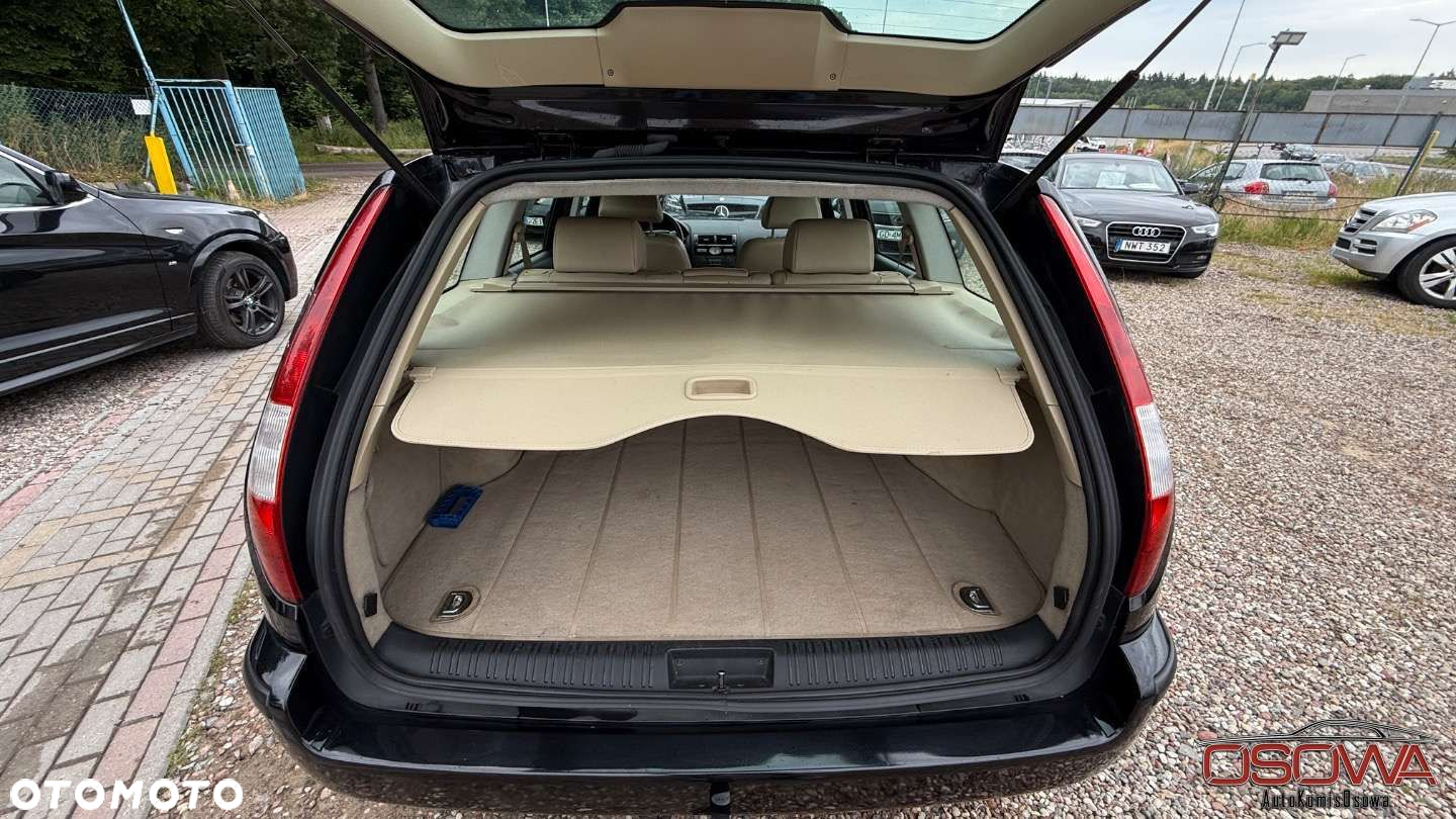Ford Mondeo - 29