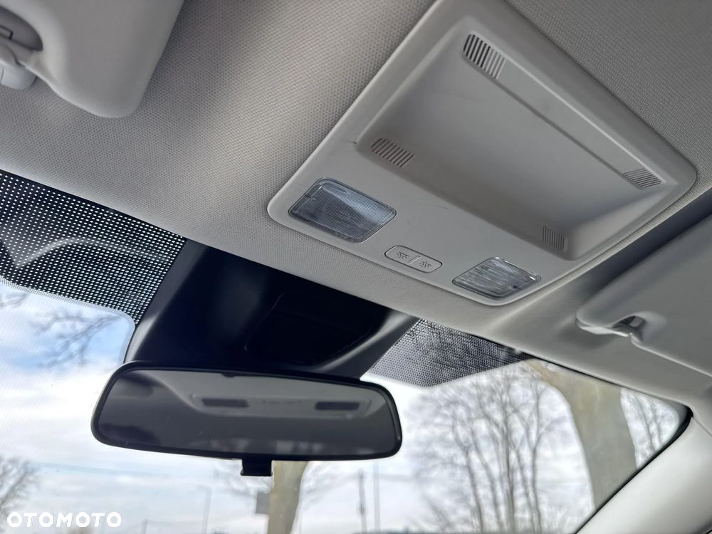 Ford Focus 1.0 EcoBoost Trend Edition Business - 13