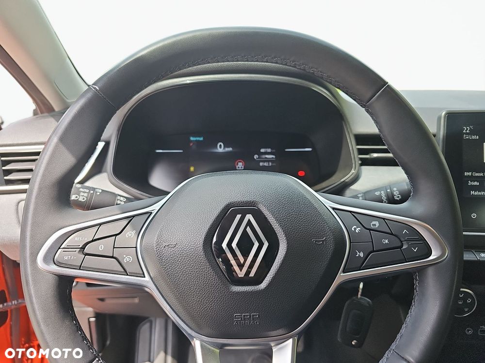 Renault Clio - 10