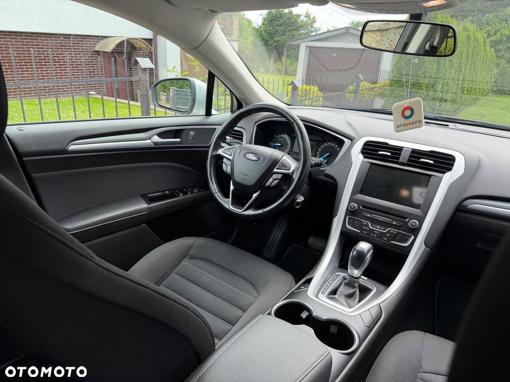 Ford Mondeo 2.0 TDCi Titanium PowerShift - 17