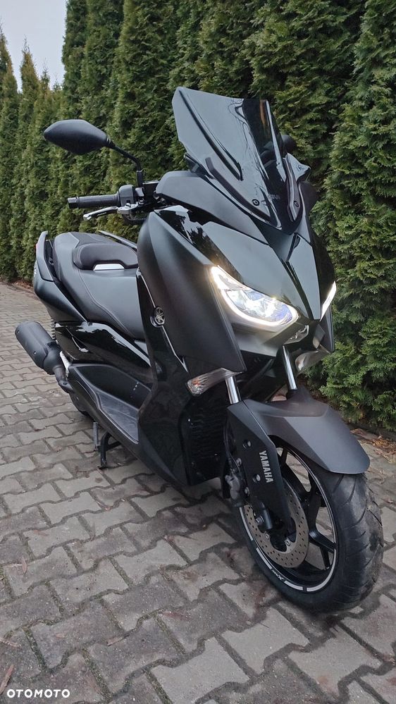 Yamaha X-max - 1