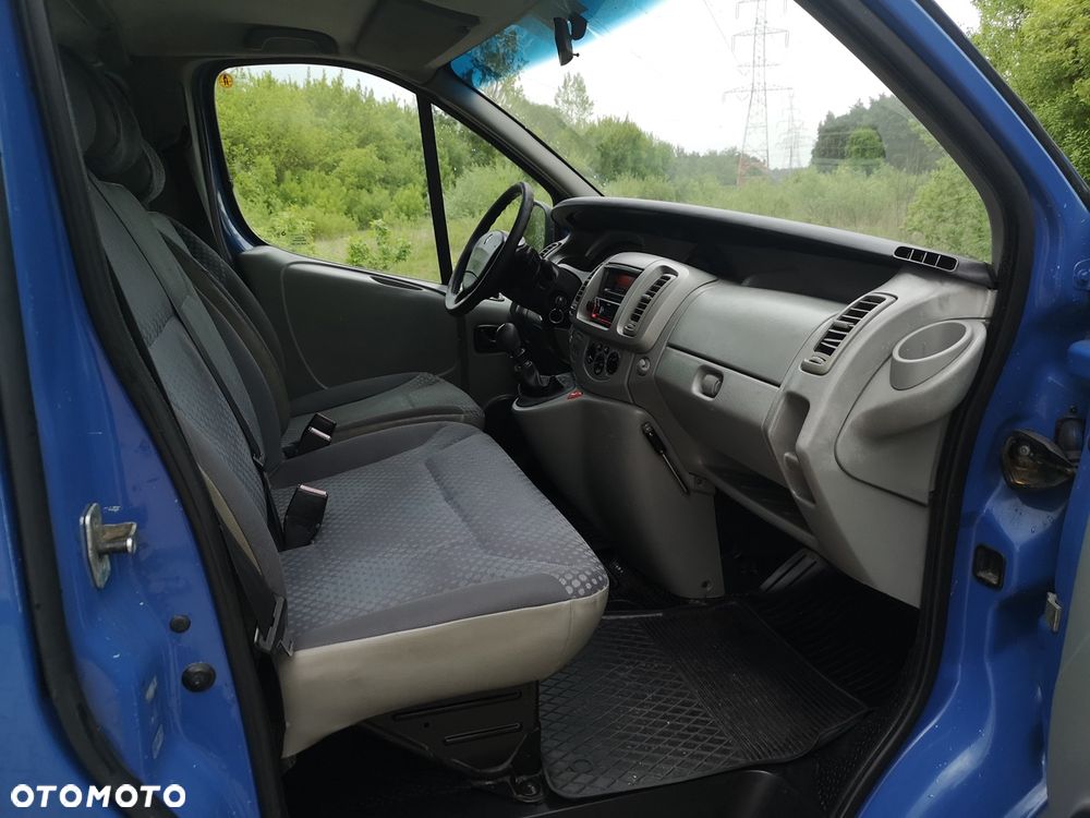Renault Trafic - 9