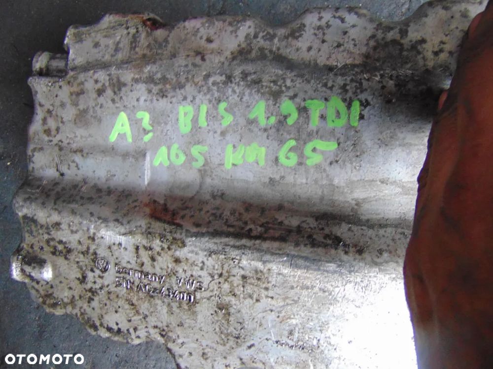 Misa oleju Golf 5 1,9 TDI BLS - 1