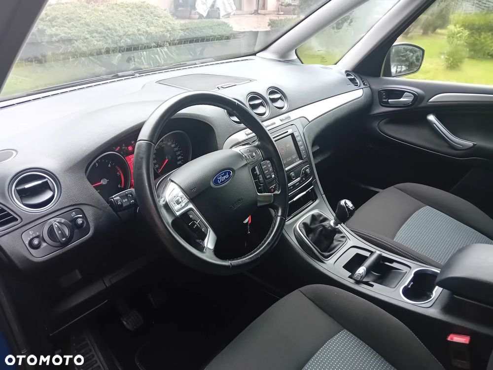 Ford Galaxy 2.0 TDCi Ambiente - 6