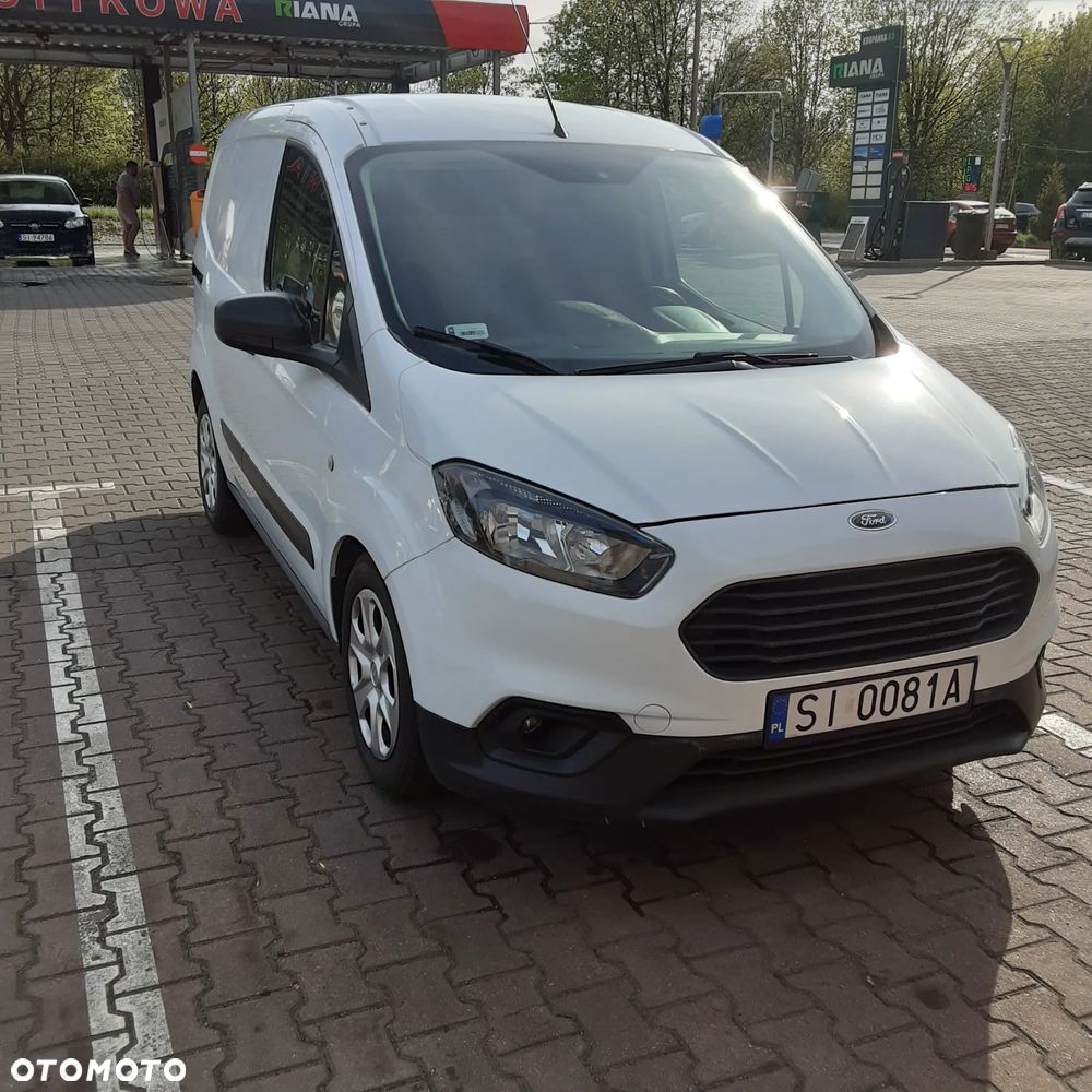 Ford Transit courier - 2