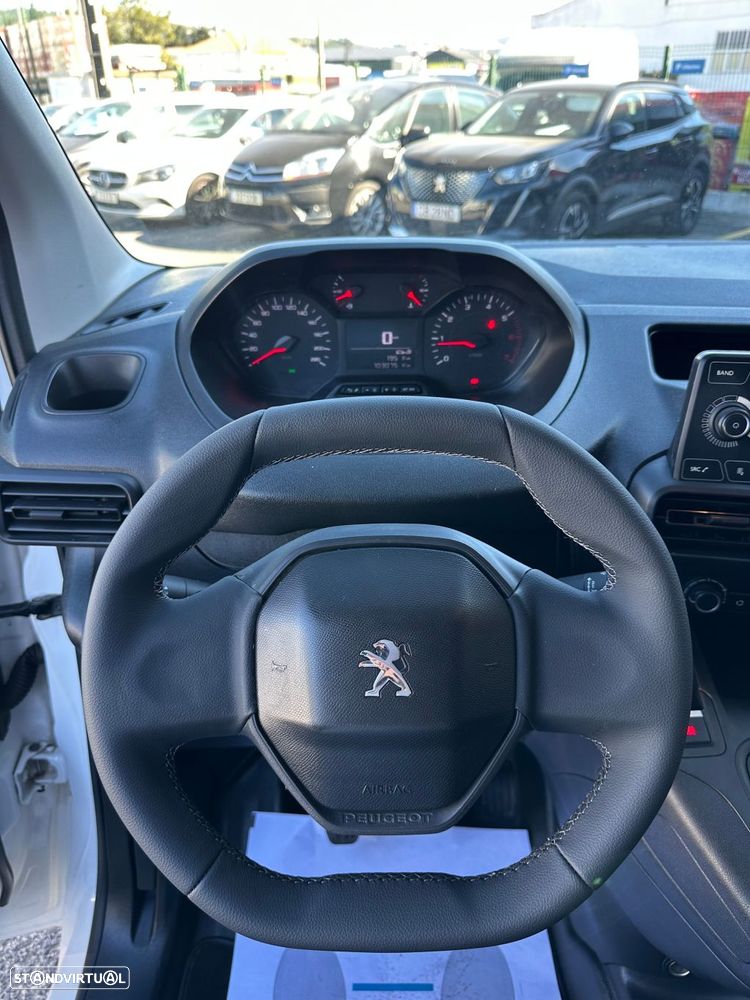 Peugeot Partner 1.5 BlueHDi Asphalt Longa - 8