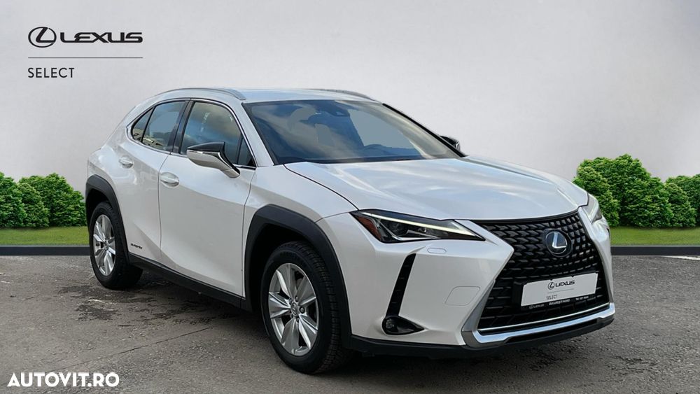 Lexus UX 250h FWD Business - 3