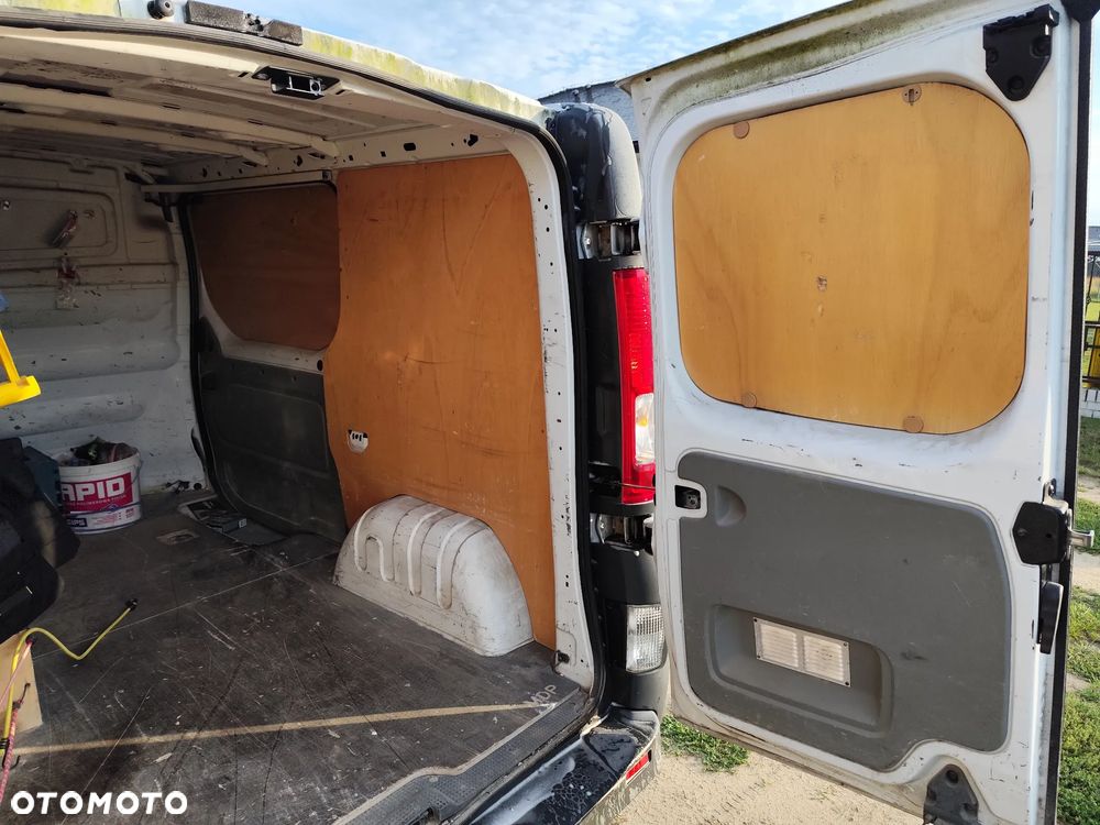 Renault Trafic - 9